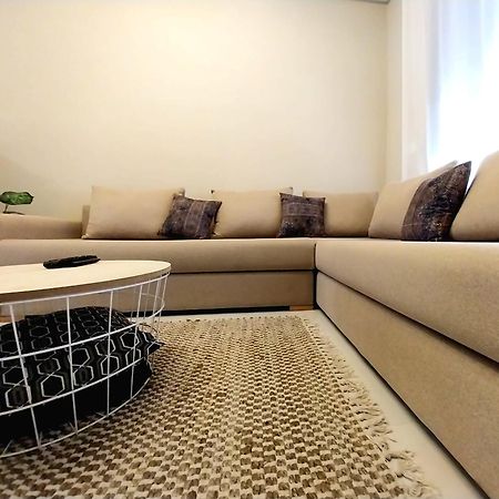 Cosy Appartement Proche De L'Aeroport Mohamed 5 Deroua Kültér fotó